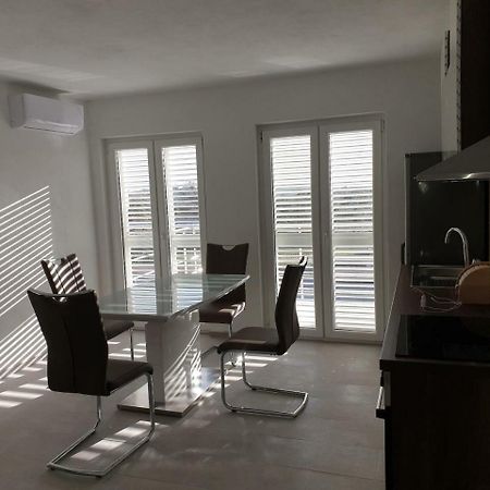 Apartments Nella Ζαντάρ Δωμάτιο φωτογραφία