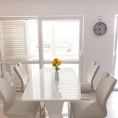 Apartments Nella Ζαντάρ Εξωτερικό φωτογραφία