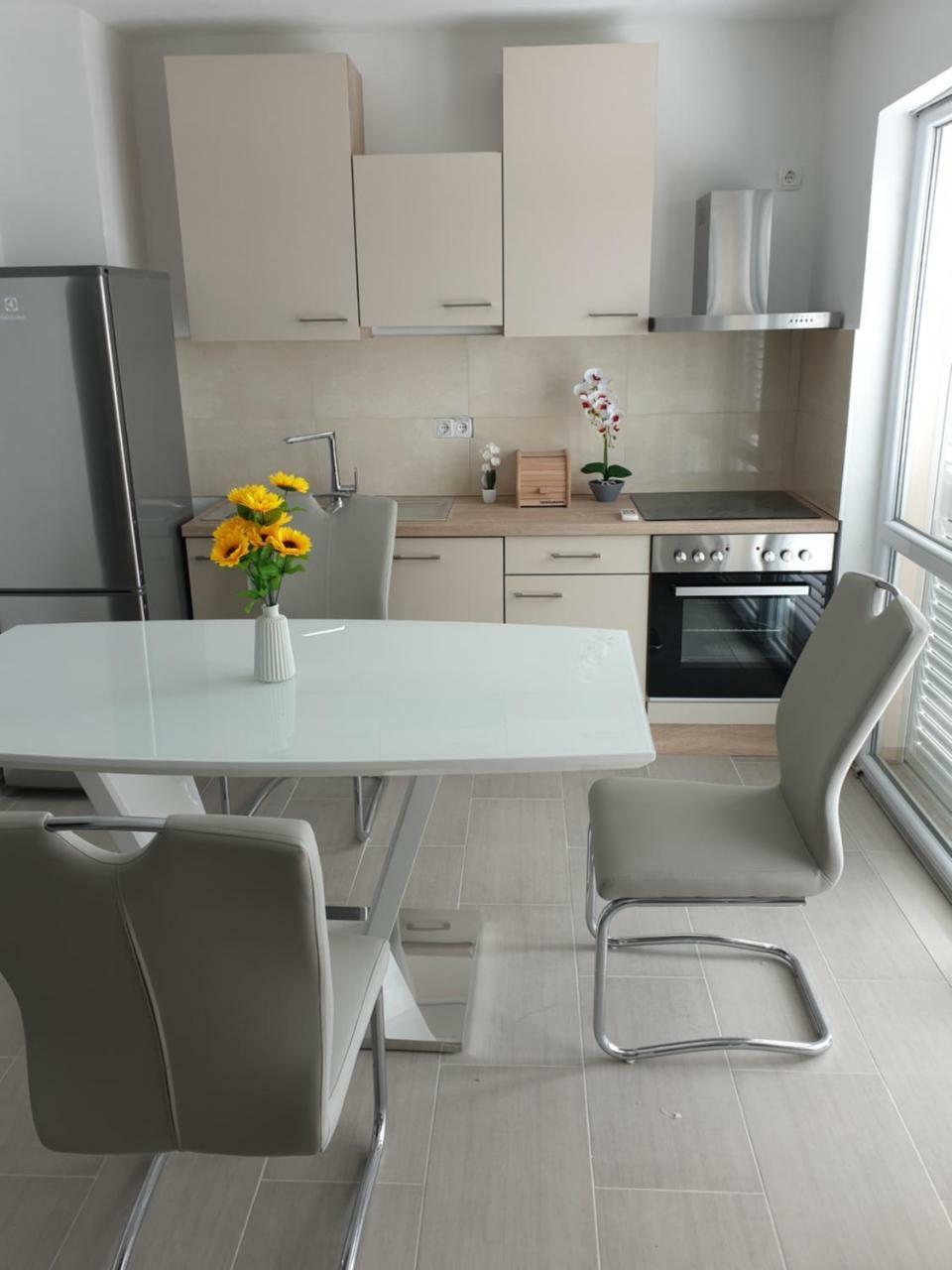 Apartments Nella Ζαντάρ Εξωτερικό φωτογραφία