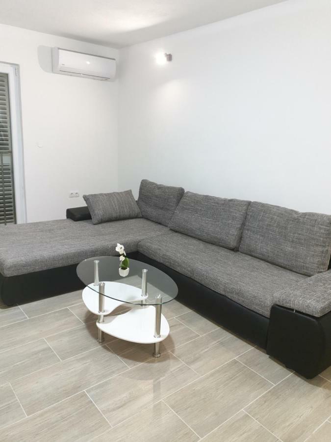 Apartments Nella Ζαντάρ Εξωτερικό φωτογραφία