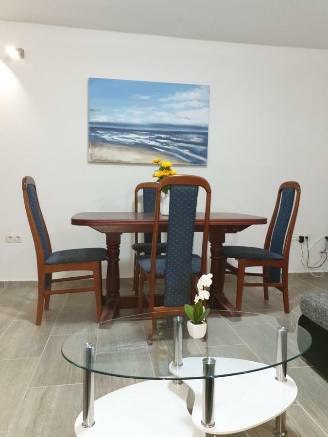 Apartments Nella Ζαντάρ Εξωτερικό φωτογραφία