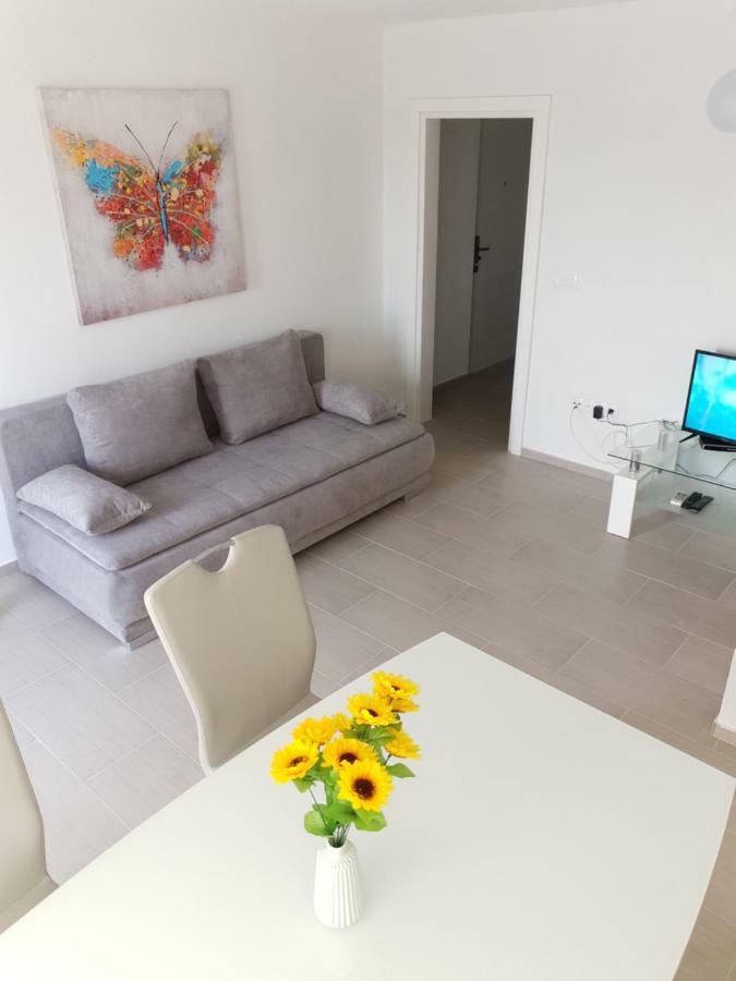 Apartments Nella Ζαντάρ Εξωτερικό φωτογραφία